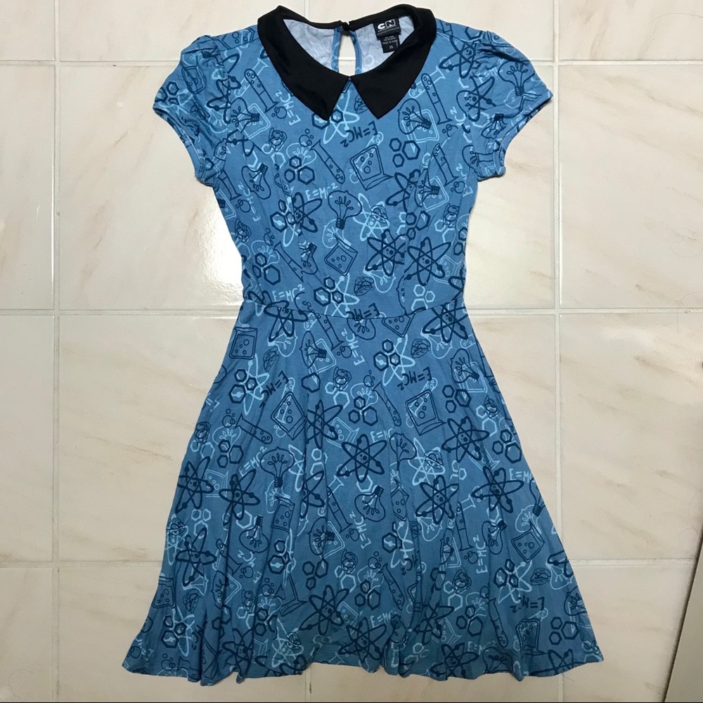 Dexter’s Lab Science Dress - Picture 2 of 4